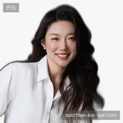 何俊